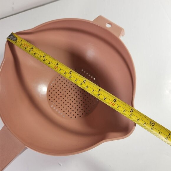 Tupperware Strainer Colander Large Pink Vintage 2 Quart Long Handle Rare… - Picture 10 of 10